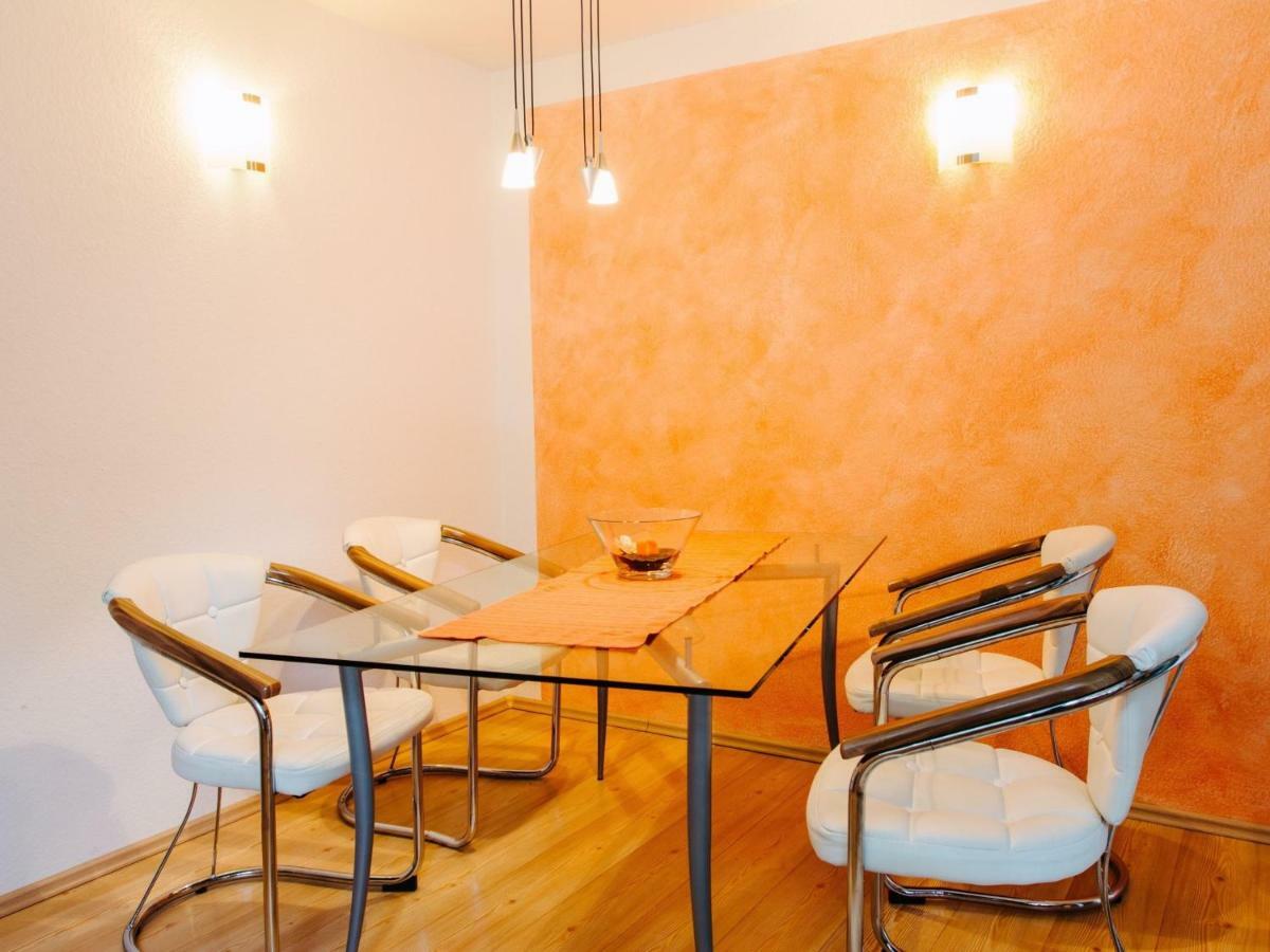 Ferienwohnung Kenz Фрайбург-у-Брайсгау Екстер'єр фото